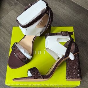 Gianni Bini Dericka Rhinestone Ankle Strap Dress Sandals. NIB!!